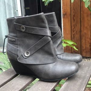 Blowfish grey ankle wedge boots